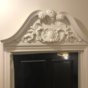 Roll Top Pediment